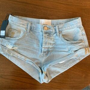 One Teaspoon Denim Shorts NWT size 25